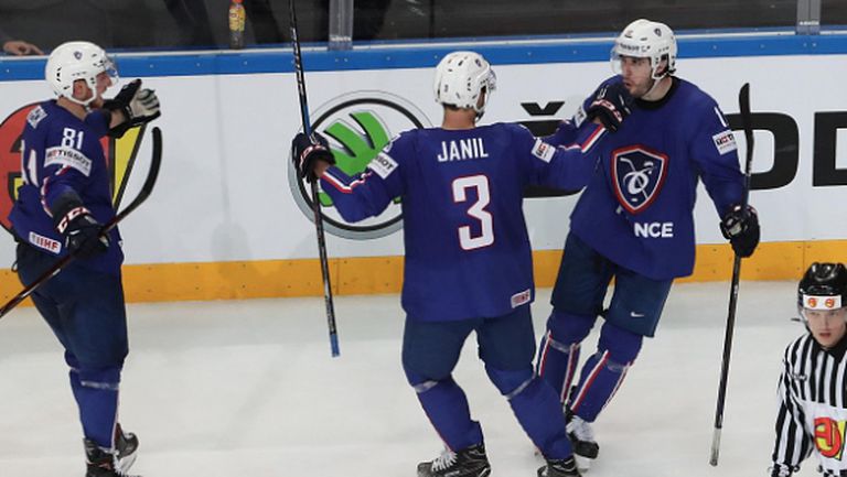 Историческа първа победа за Франция над Финландия на хокей