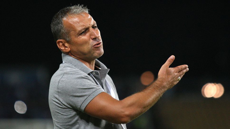 Днес Нефтохимик Бургас приема едноименния тим на Созопол Срещата е