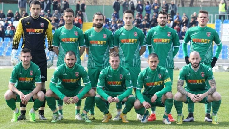 Резервите на Ботев (Враца) нокаутираха ЦСКА-София 2, "червените" в зоната на изпадащите