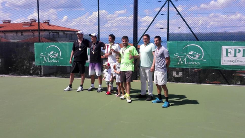 Ивелин Колев спечели първия турнир от Национална тенис верига 17+