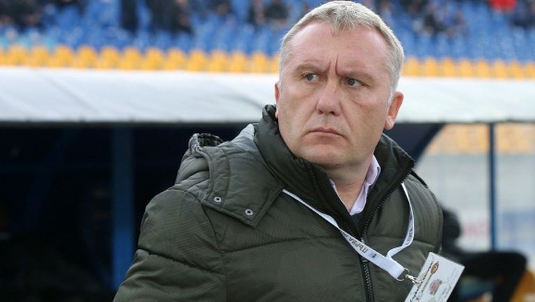 Ботев (Пд) чака до последно да картотекира Пламен Димов