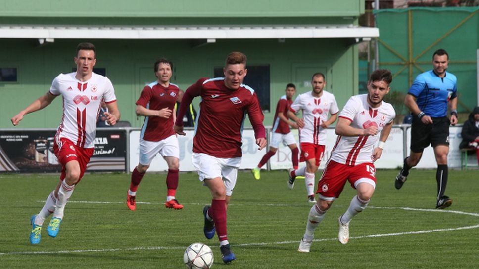 Скаут на Мидълзбро пристигна в София за три мача през уикенда