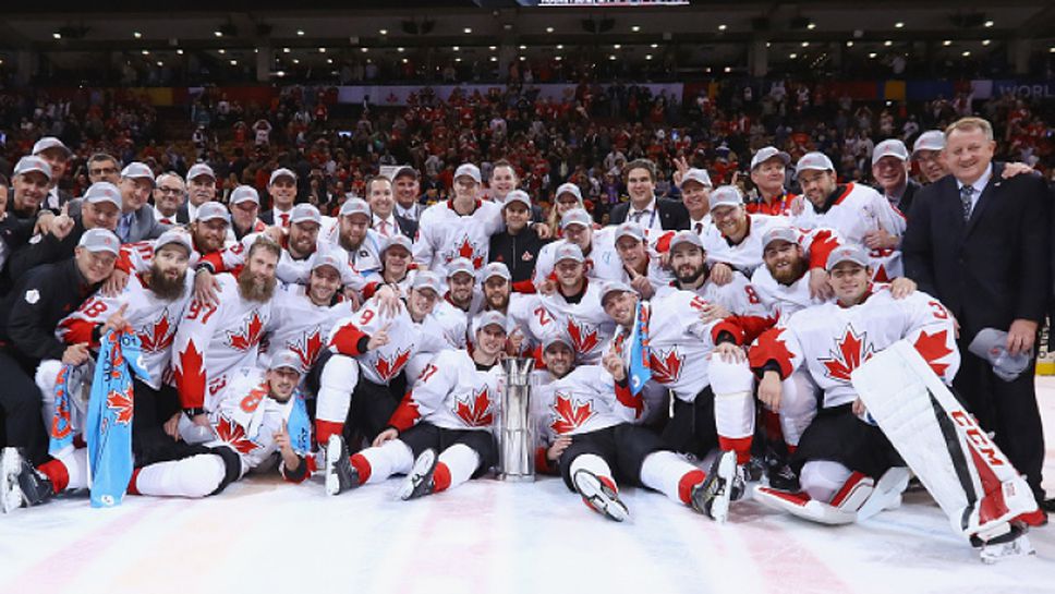 Канада вдигна Световната купа по хокей
