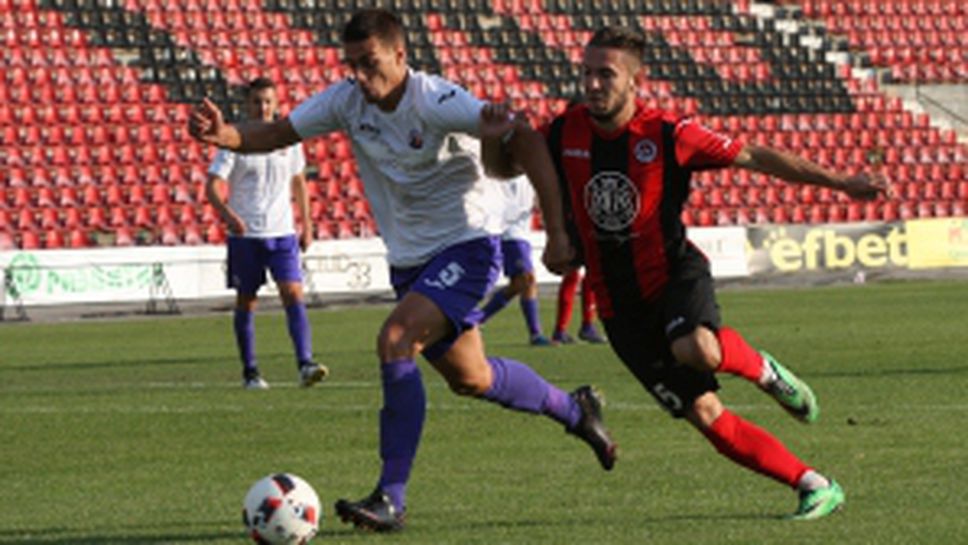 Локомотив 1929 (София) - Етър