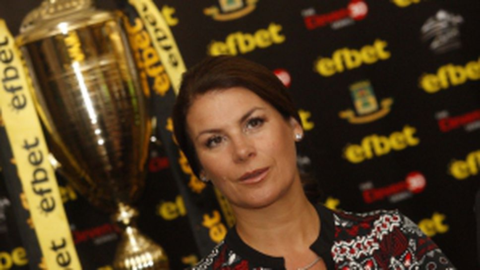 Пресконференция на Михаела Таб