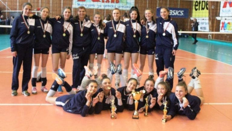 Левски спечели шампионската титла при момичетата до 15 години