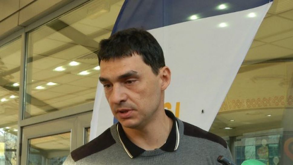 Владимир Николов е новият треньор на Левски