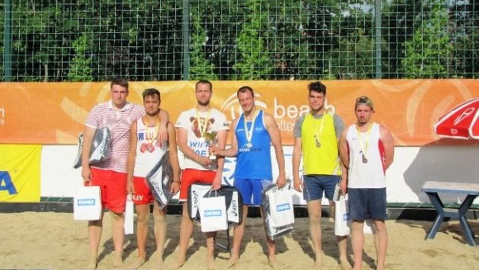 Василев и Иванов отново откриха сезона в Beach Volley Mania с титла (галерия)