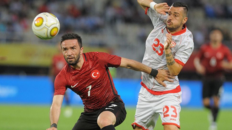 Турция устиска 0:0 срещу Македония