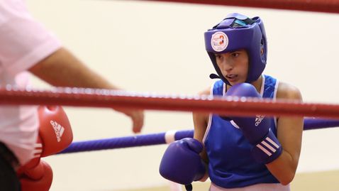  Венелина Поптолева завоюва сребро на Европейското по бокс 