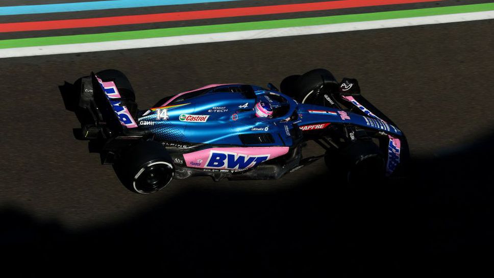 Моторът на Алпин зарадва Алонсо