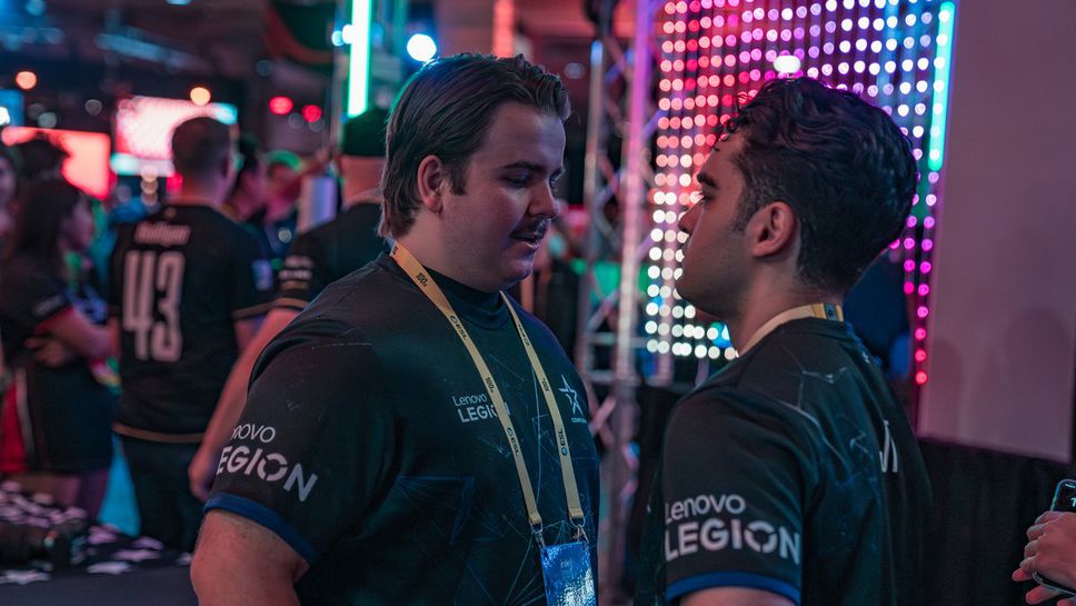 Complexity запаси ключов снайперист в състава си