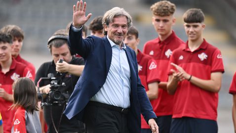 Кремонезе се сбогува с треньора си, който е голям почитател на Валентин Антов