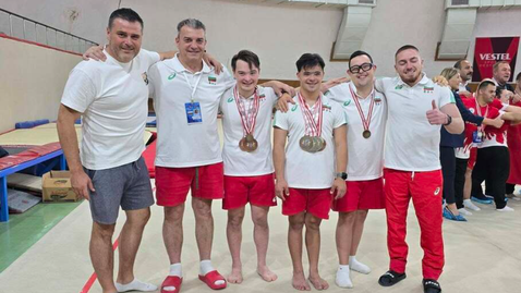 Емилиян Костадинов и Рамонала Сикандер спечелиха осем медала на Европейското първенство за спортисти със Синдром на Даун