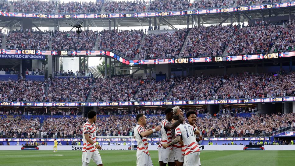 САЩ 1:0 Парагвай, страхотна солова акция на Пулишич завърши с автогол