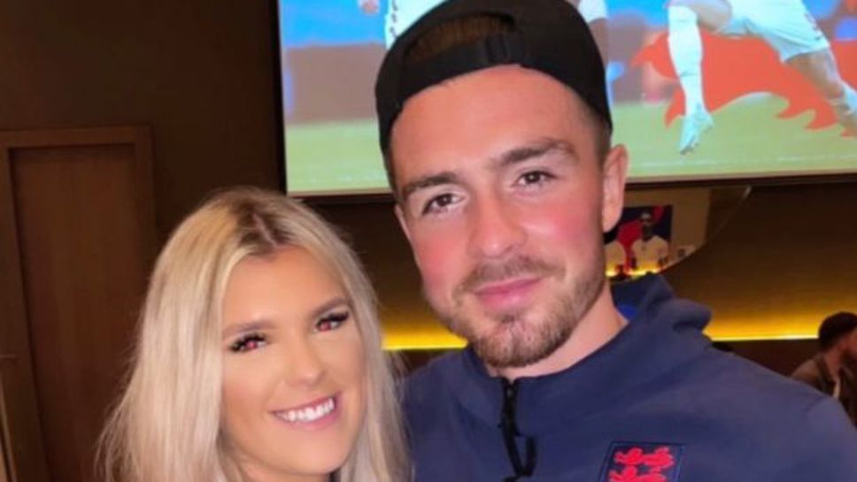 Англия купонясва след загубения финал