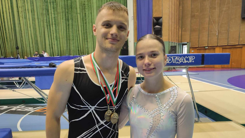 България с два финала в синхроните, Мариян Михалев е полуфиналист индивидуално на Световната купа по скокове на батут във Варна