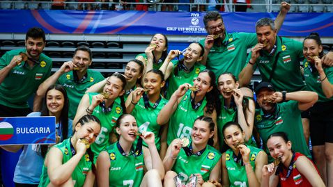  Уникално! Девойките на България са международни шампионки 