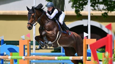 Исторически успех за България на Европейското първенство по конен спорт