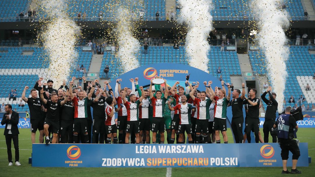 Легия ликува със Суперкупата на Полша