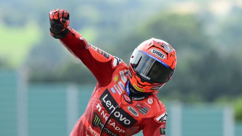  Краля на Ринга се върна на престола си след доминантно каране в Гран При на Германия 