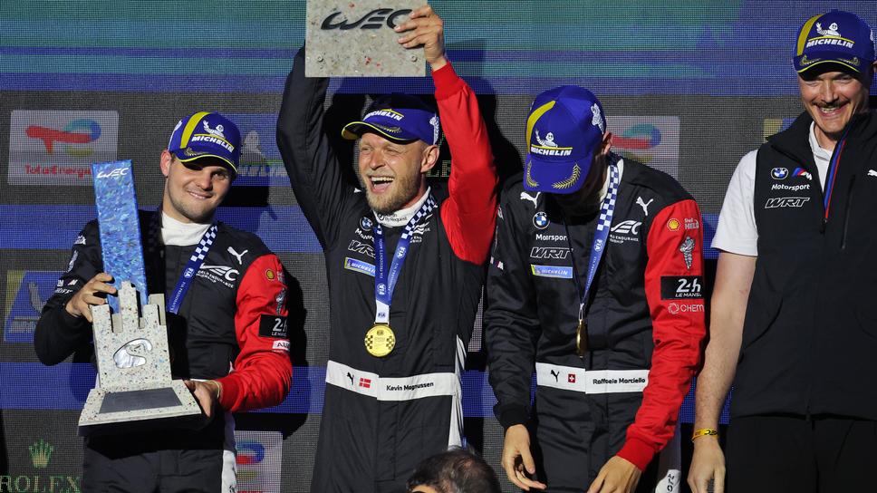 БМВ измъкна втора победа за сезона в WEC пред Ферари в Сао Пауло