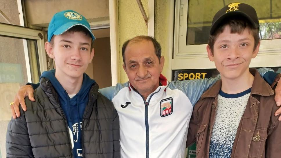 Боксовата легенда Ивайло Маринов на 66