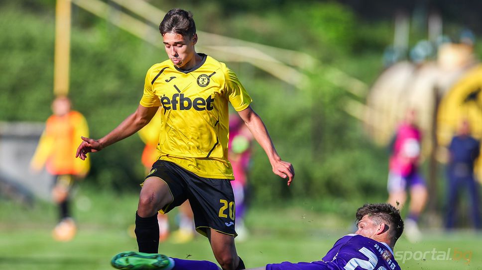 Ръководството на Септември София обяви привличането на талантливия бранител Божидар