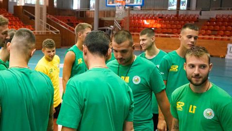 Добруджа остана без треньорски щаб и либеро за мача срещу Локомотив Авиа