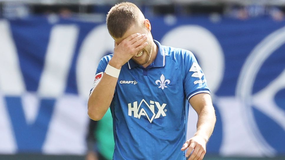 Български национал се контузи при драматична победа на Дармщат