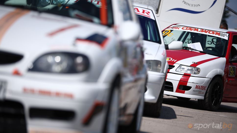 Усетете атмосферата на подготовката за „Писта София 2025“