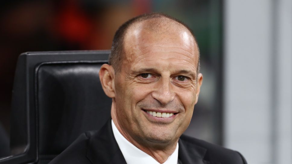 След загуба и победа в първите две срещи за сезона