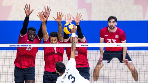 Либия изненада Канада, но само за един гейм