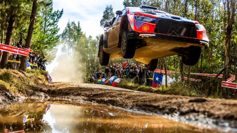 Ойт Танак спрял, за да запази втория двигател