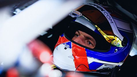 Верстапен стартира шести в дебюта си на "Нюрбургринг-Нордшлайфе"