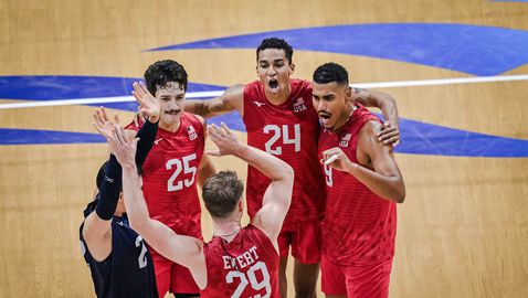 САЩ с лесна победа срещу Колумбия на старта на СП