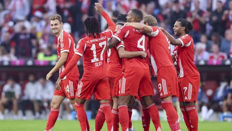 Байерн отнесе Хамбургер за половин час