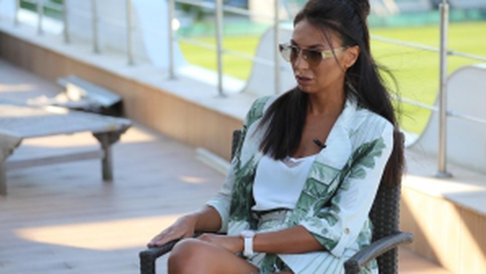 Красимира Шопова - единствената жена футболен мениджър в България