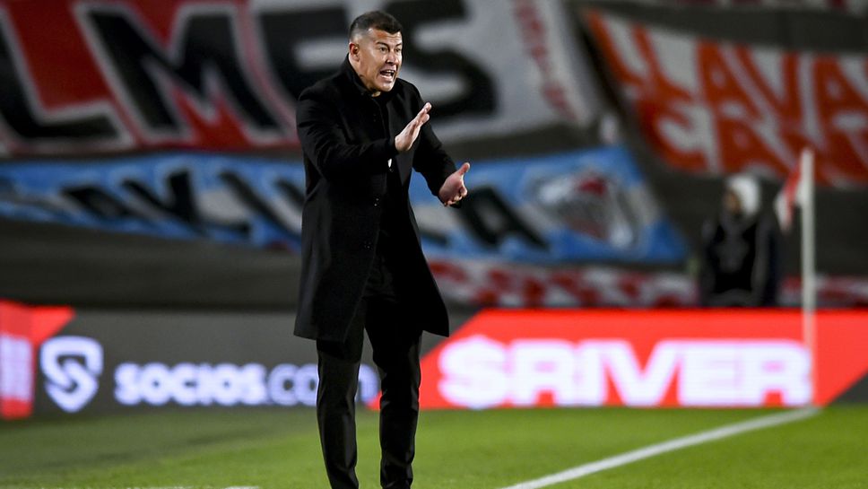 Елче върна аржентински треньор след слабия старт на сезона