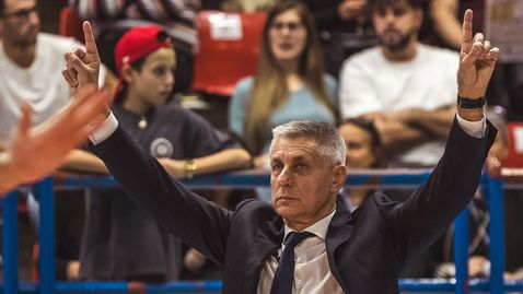 Огромен скандал с Радостин Стойчев в Италия