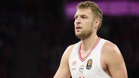 Сериозен тест за Олимпиакос и Везенков в Евролигата