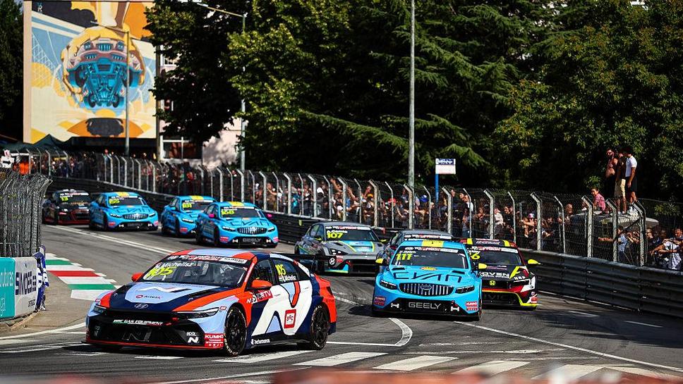 ФИА се допитва до феновете за бъдещето на състезанията с туристически автомобили