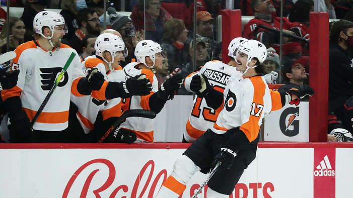 Филаделфия нанесе второ поражение от началото на сезона на Каролина