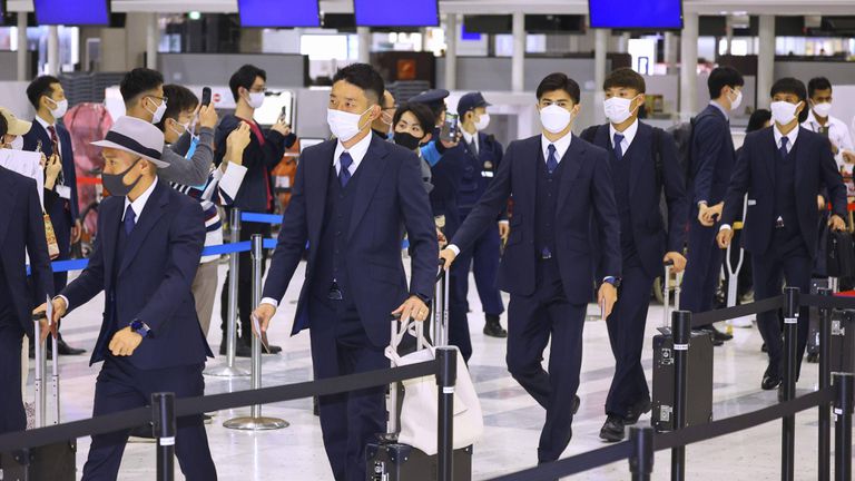 Японският национален отбор пристигна в Катар и ще продължи да