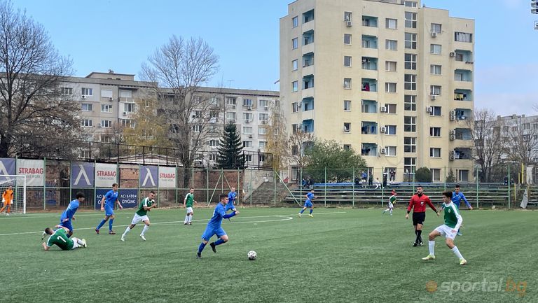 Левски победи Национал с 4:2 в среща от 13-ия кръг