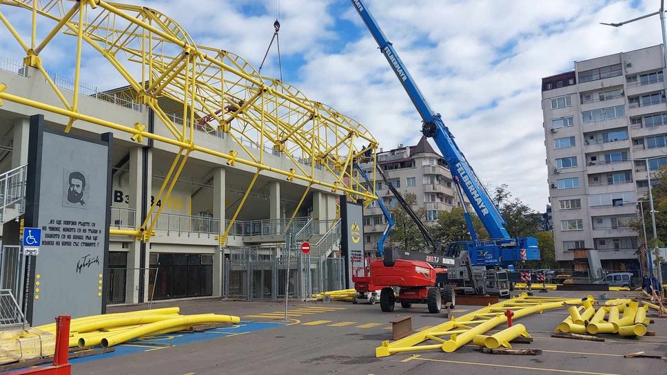 Строителят на "Колежа": Няма как да обезопасим стадиона за мача с Унгария