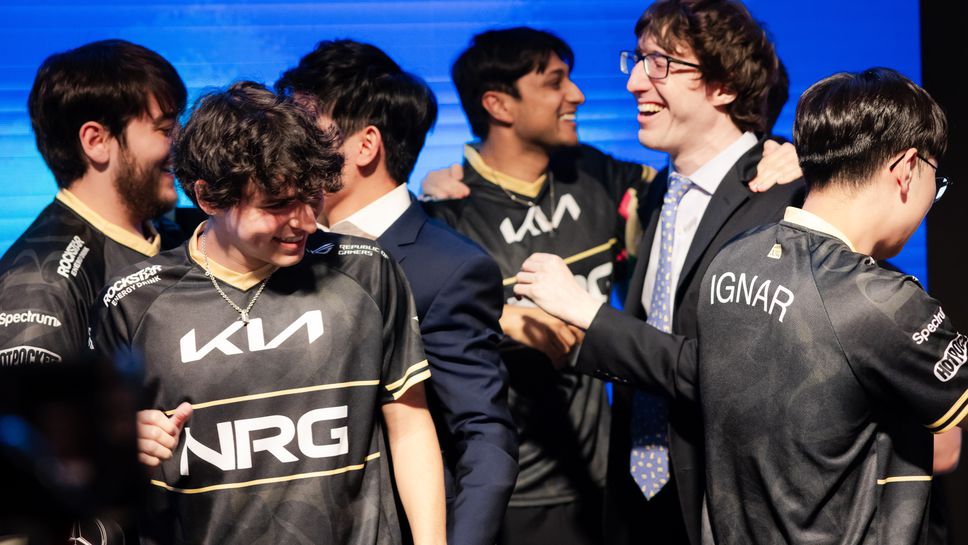 Excel избира между кореец и Здравец Гълъбов