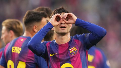 Интервюто с Педри: Изживявам мечтата си да играя в Барселона