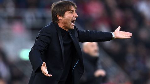 Конте изненадващо си взе почивка от Наполи