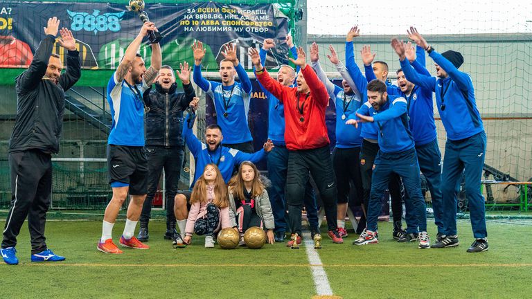 Лев Инс е шампион на четвъртия квалификационен турнир по минифутбол H8S Fan Cup